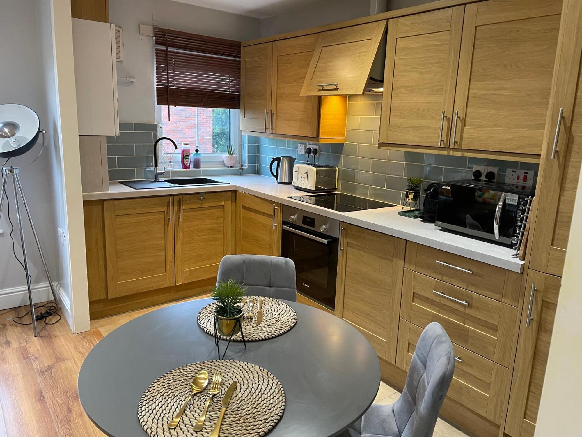 2 Bedroom Apartment Chiswick Park Tube Station Londyn Zewnętrze zdjęcie